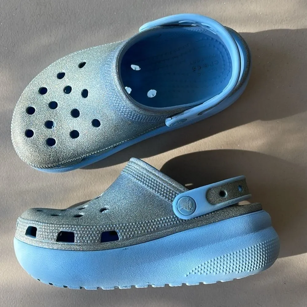 CROCS brand style
